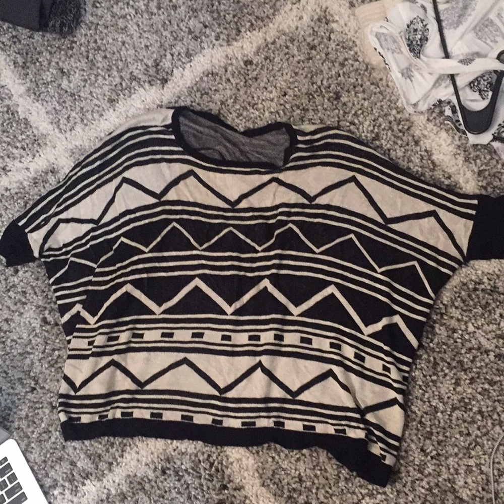 Black and cream tribal patterned knit sweater top